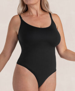 shapermint-essentials-all-day-every-day-scoop-neck-thong-bodysuit